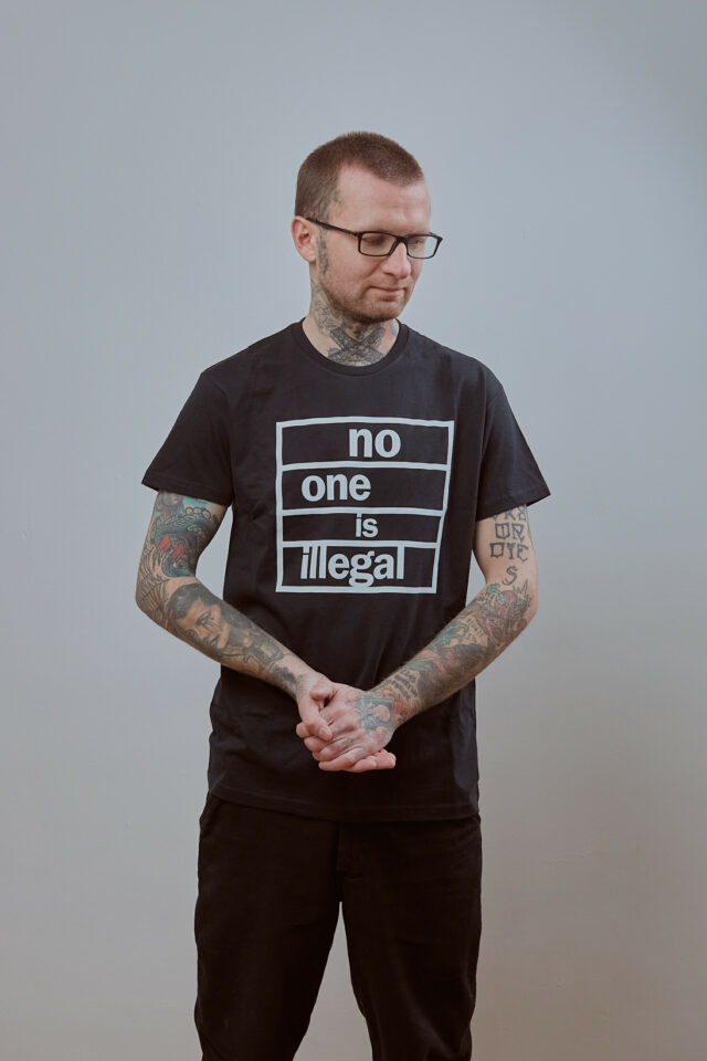 NO ONE IS ILLEGAL t-shirt (big logo)